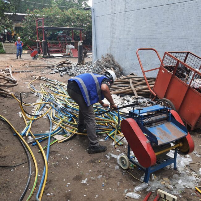 Jual Beli Scrap